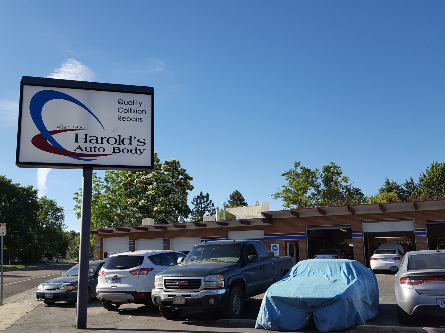 About Harold's Auto Body